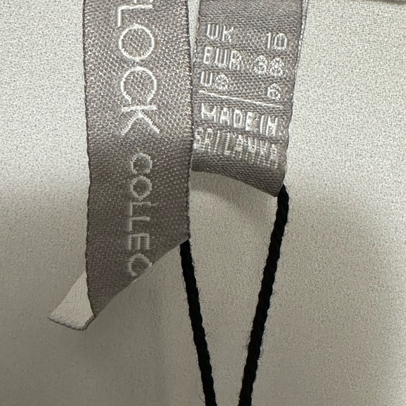 New with Tags. Blouse Polyester Medium Long Sleeve with Collar. US size 6 (M) - Picture 6 of 13